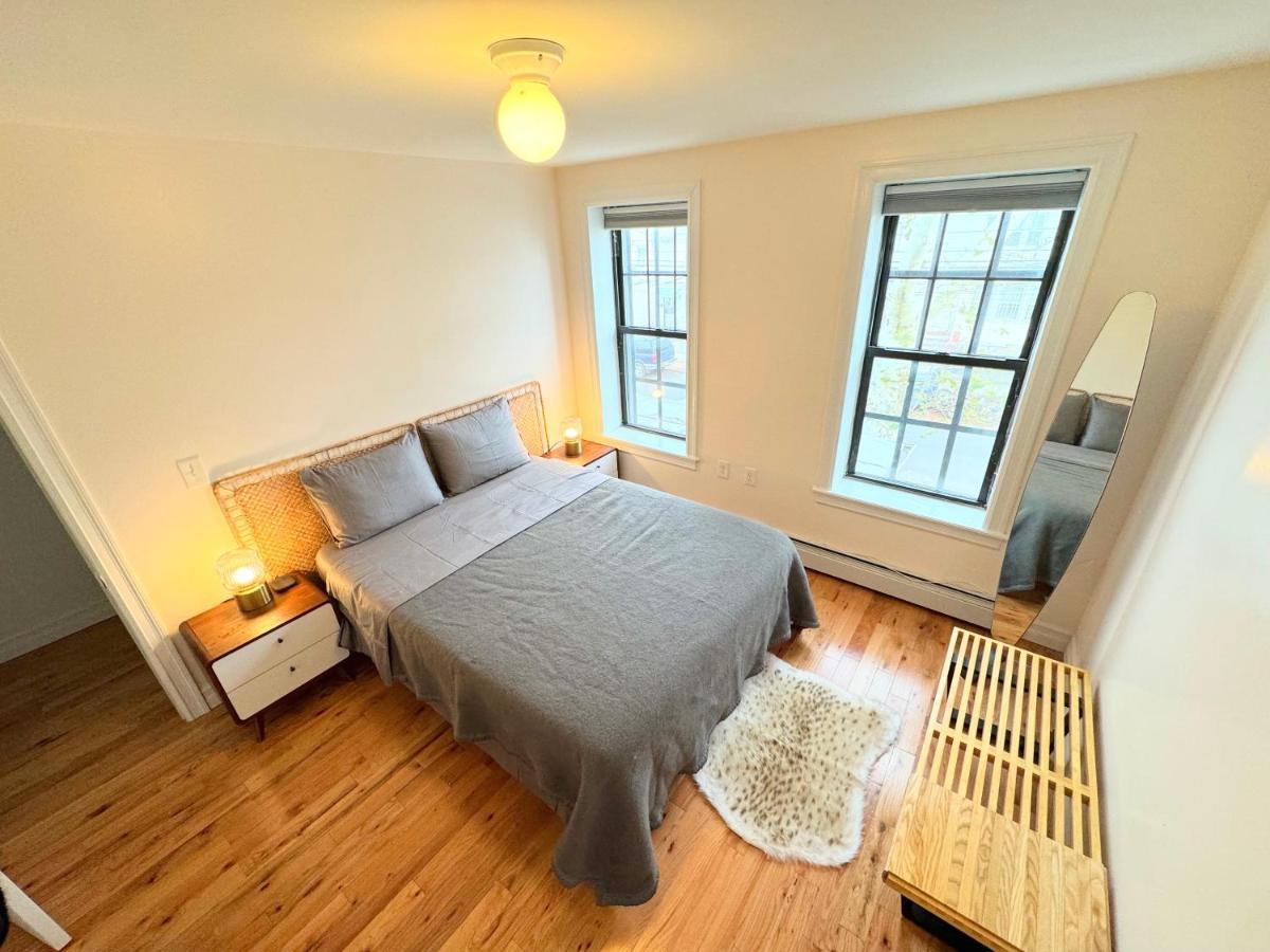 The Waltham Private Room & Bathroom John F Kennedy Jfk Lga Airport Manhattan Penn Station Bullet-Train 15 Min New York Exteriör bild